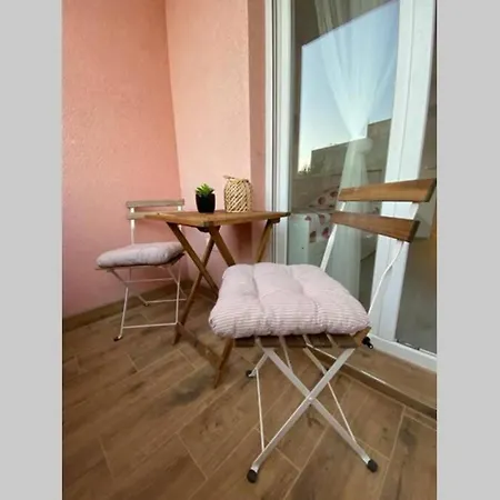 Studio Apartment Agava I *